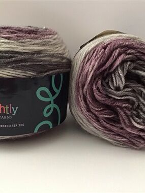 Sprightly Gradient Lavender & Gray Yarn - 1-2/3 Cakes - Self-Striping Skeins